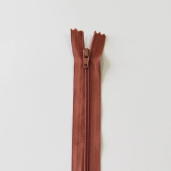 Zipper - rust 50 cm