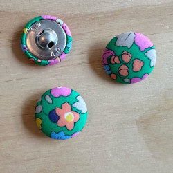 Fabric button Liberty Betsy...