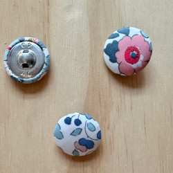 Fabric button Liberty Betsy...