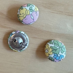 Fabric button Liberty...