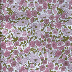 Baby bedlinen made with...