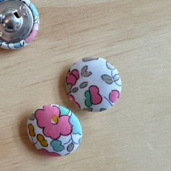 Fabric button Liberty Betsy...