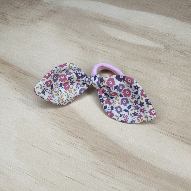 Hair "bow" with Liberty "No...