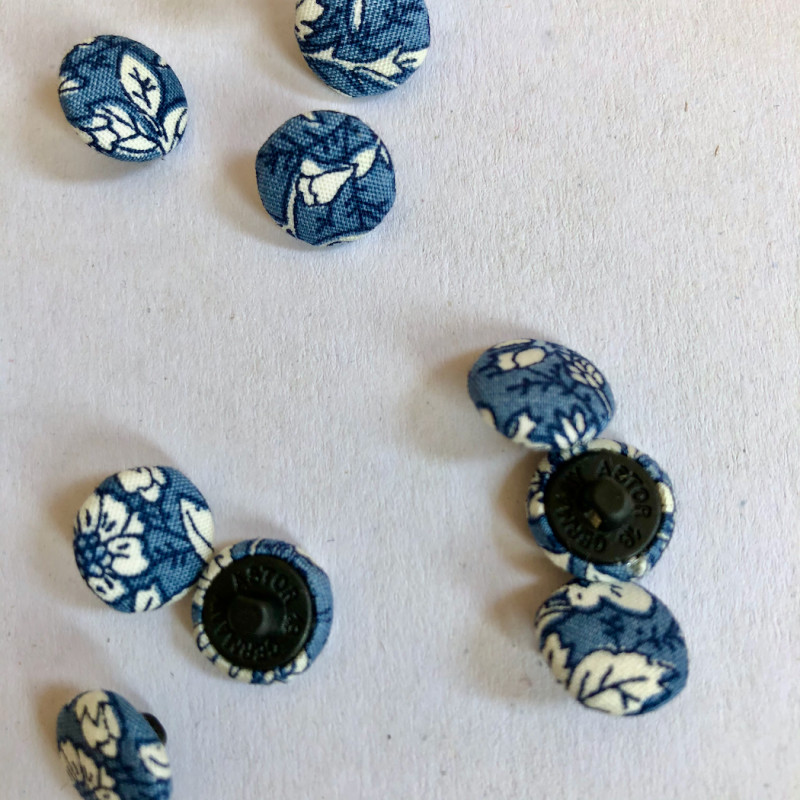 Fabric button floral - blue...