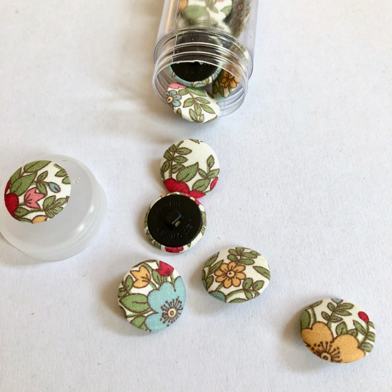 Fabric button floral - red...