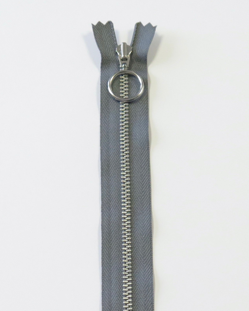 Zipper with ring YKK...