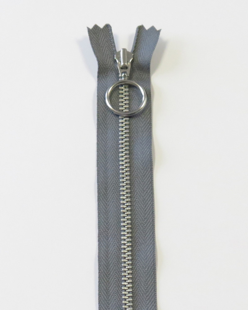 Zipper with ring YKK...