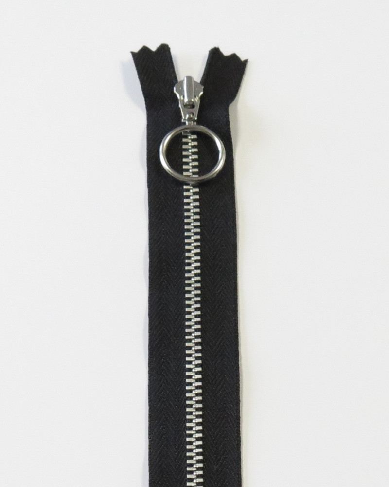 Zipper with ring YKK...