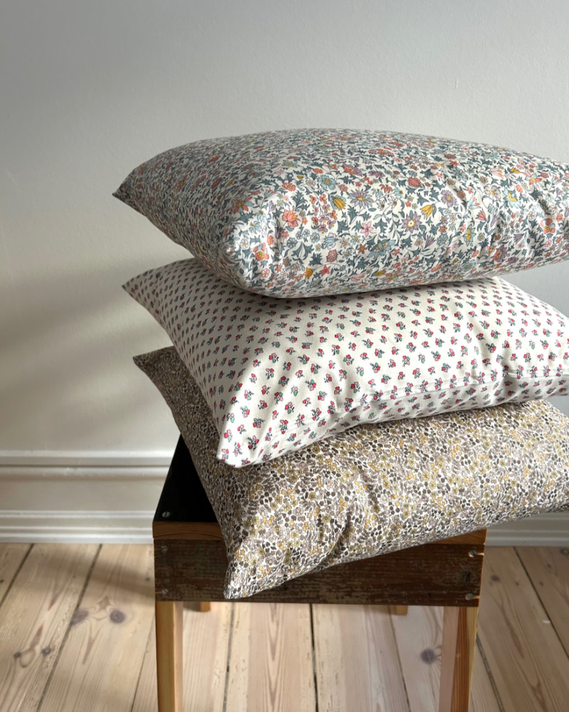 Pillow 40x50 cm cover made...
