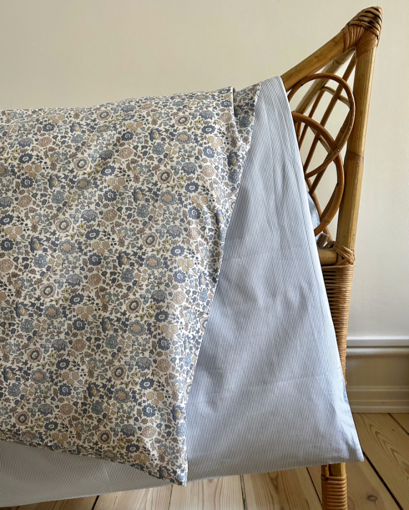 Junior bedlinen made with...