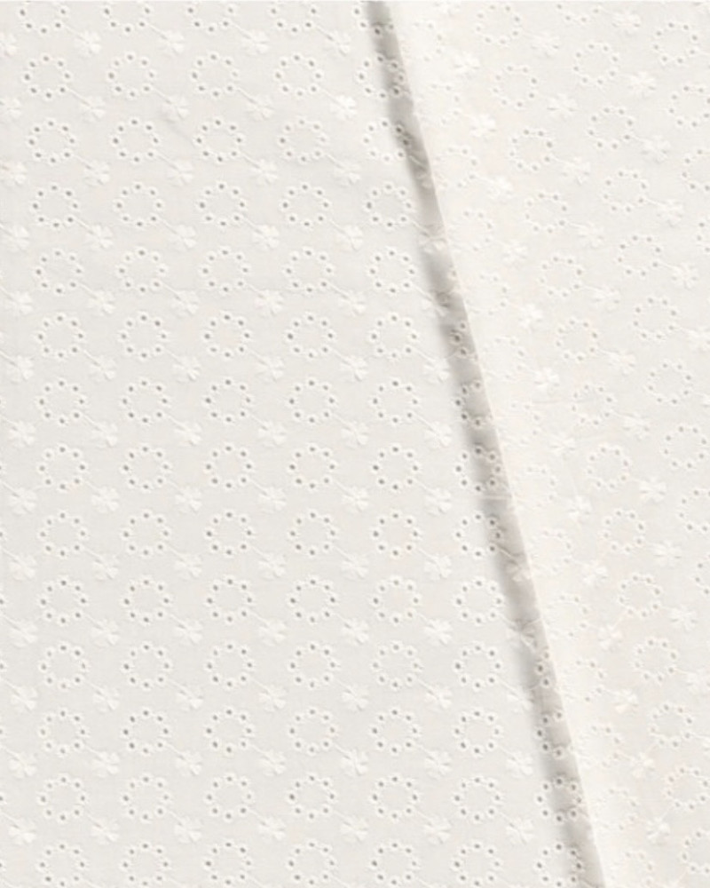 Broderie Anglaise poplin...