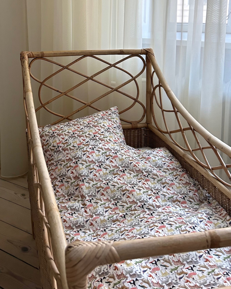 Babysengetøj i Liberty Quey...