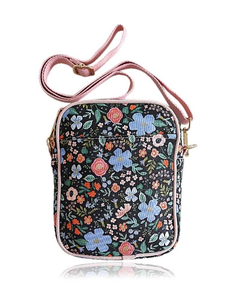 Crossbody bag for children...