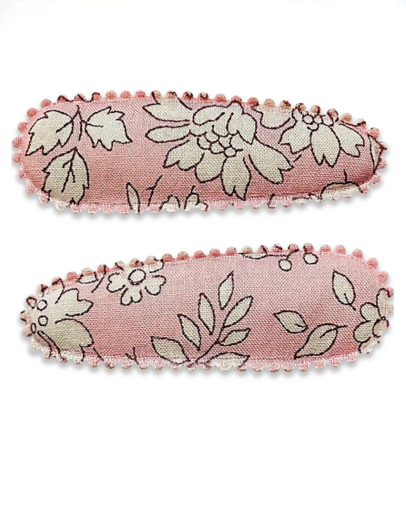 2 small hairclips with...