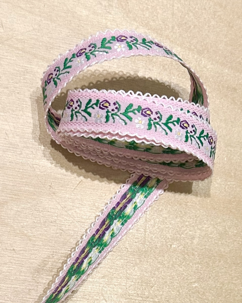 Embroidered webbing  2 cm...