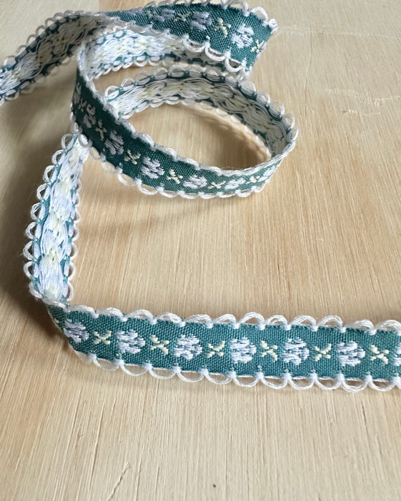 Embroidered webbing 1,2 cm...