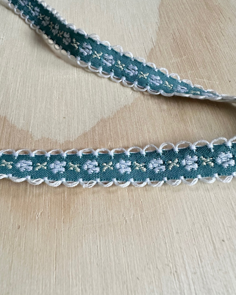 Embroidered webbing 1,2 cm...
