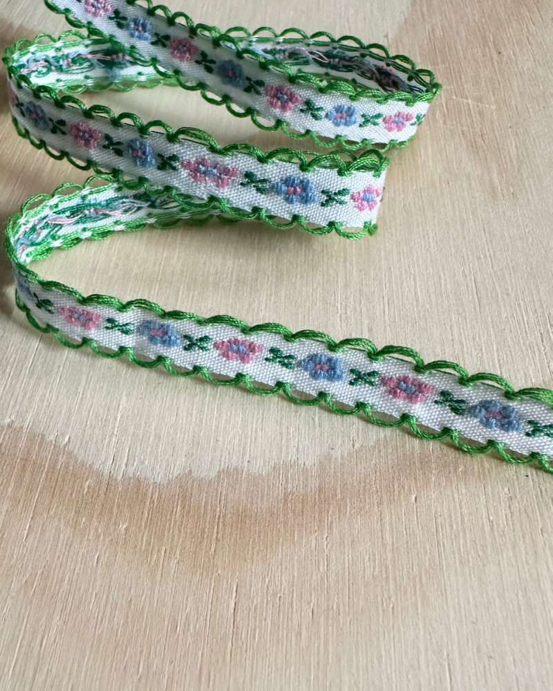 Embroidered webbing 1,2 cm...