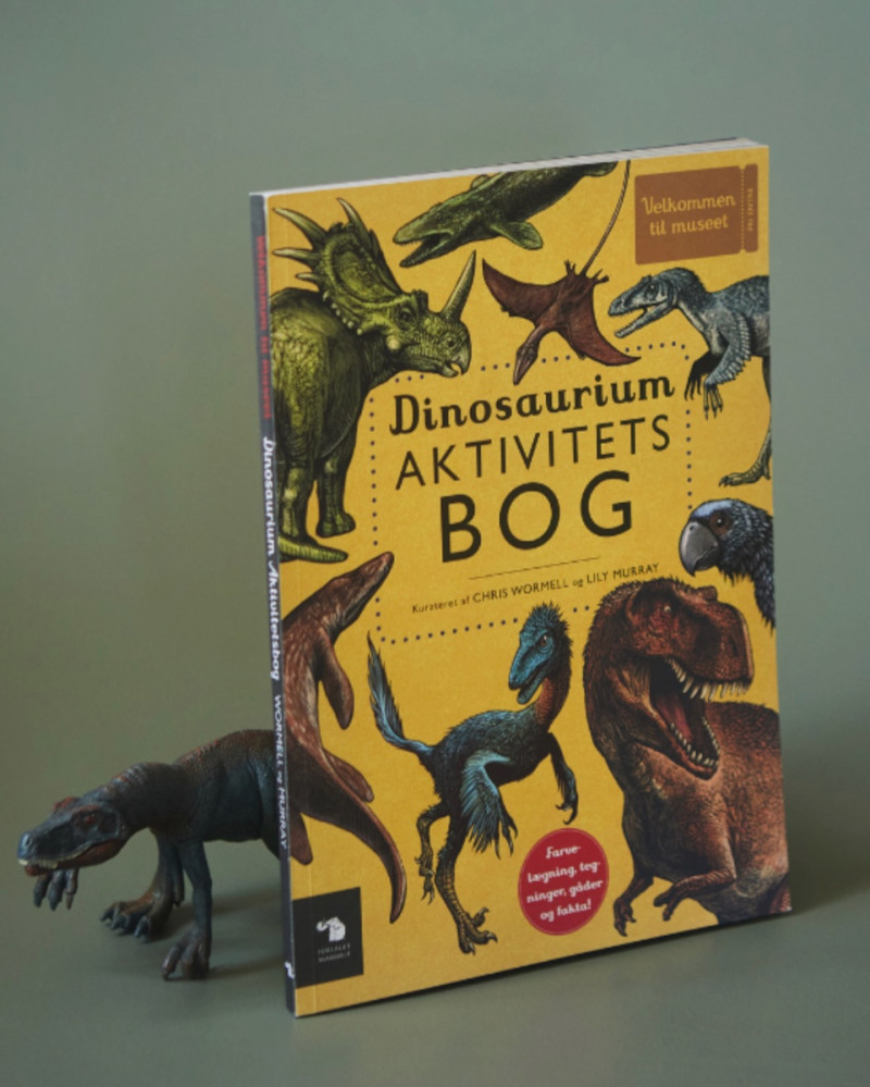 Aktivitetsbog "Dinosaurium"...
