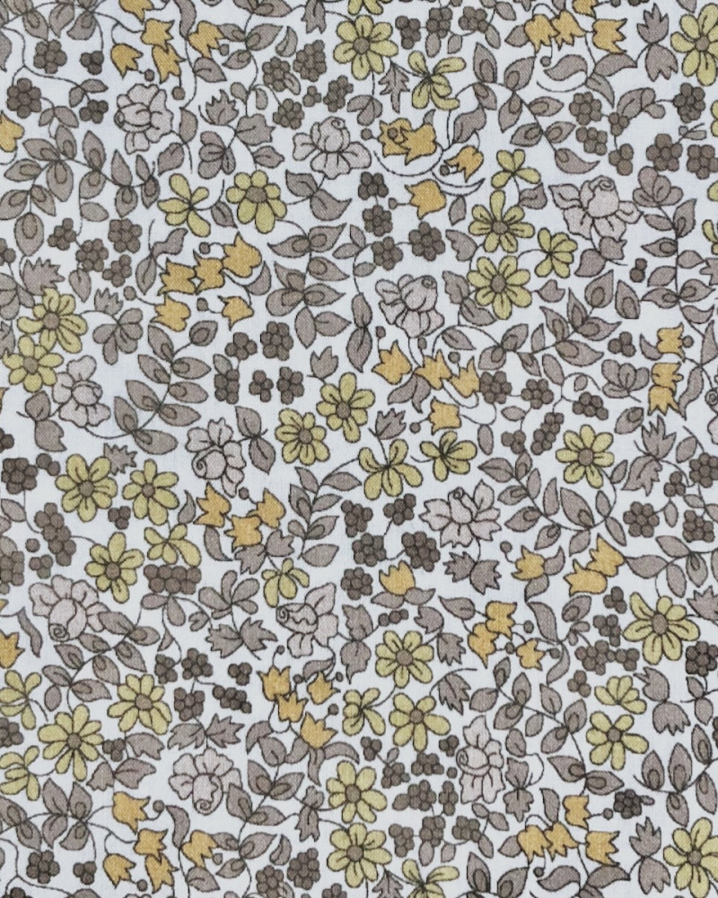 67 x 67 cm Emilias Flowers...