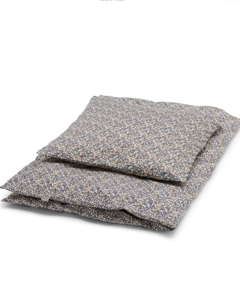 Junior bedlinen made with...