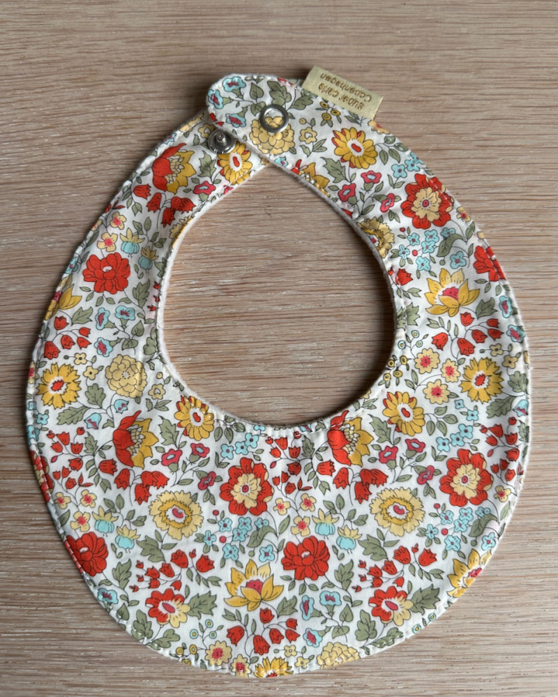 Bib made with Liberty -...