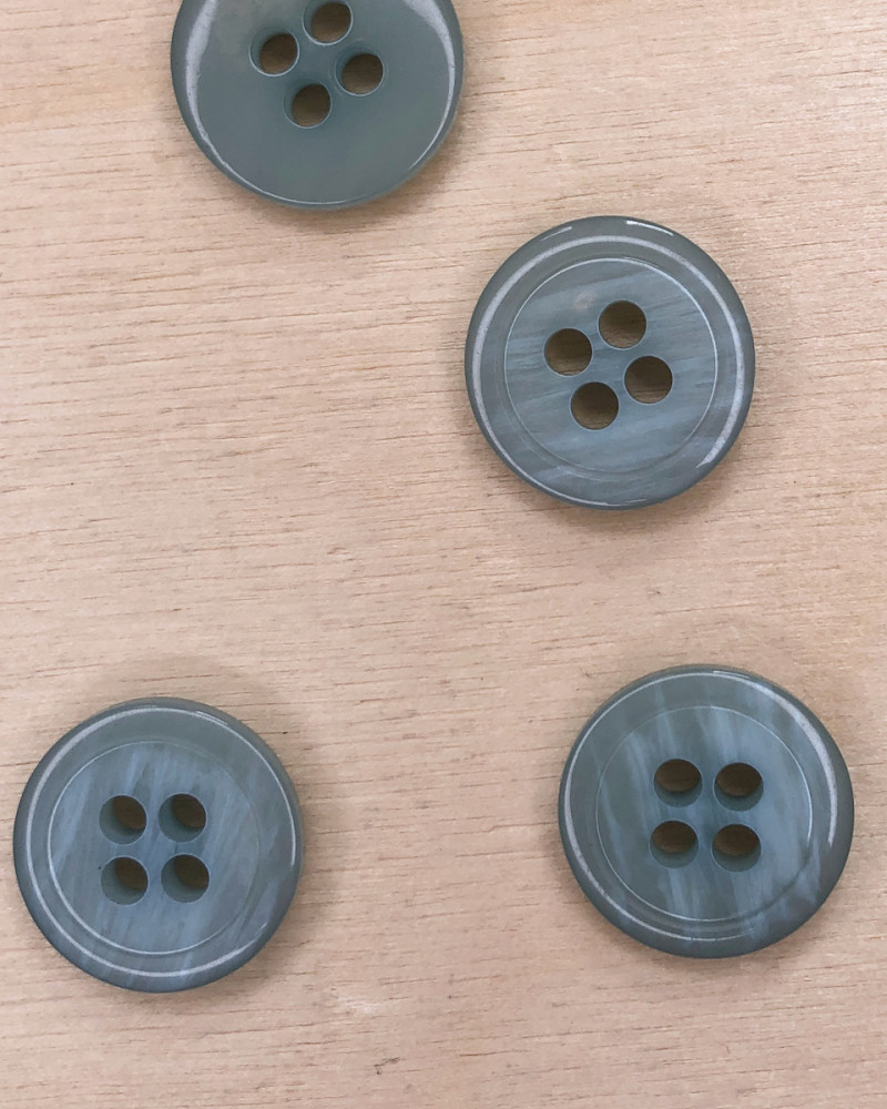 Button "Diana Button...