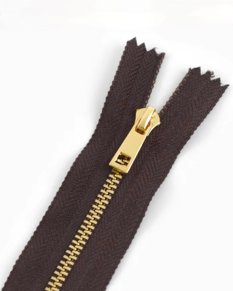 copy of Zipper with "gold"...