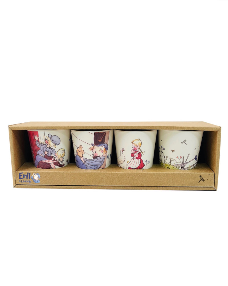 4 drinking cups without...