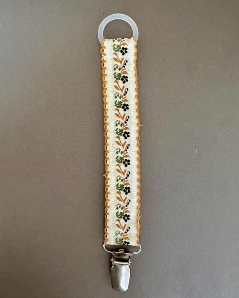 Pacifier clip wide...