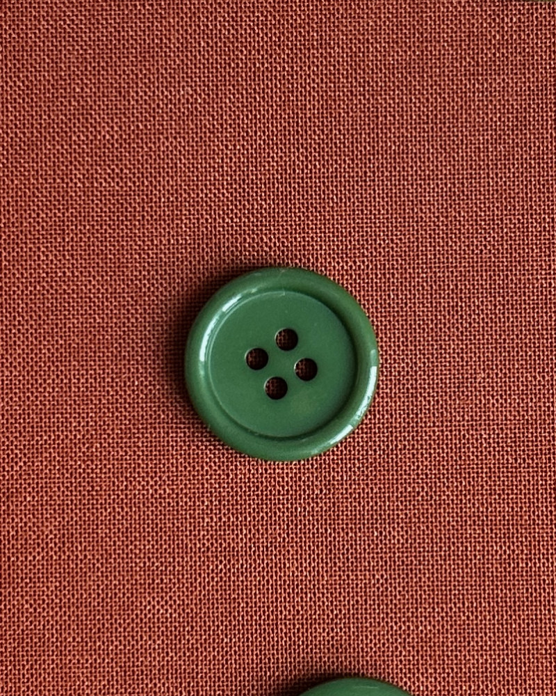 Button plastic - 20 mm green