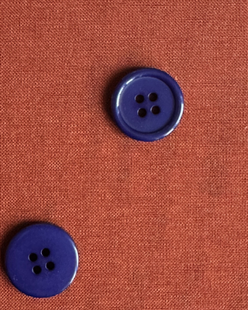 Button plastic 20 mm - dark...